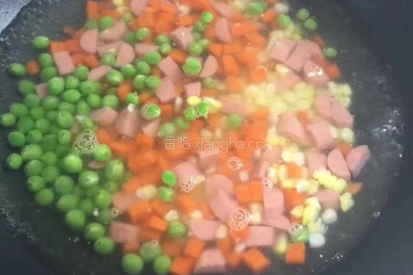 菠萝炒饭的做法图解4