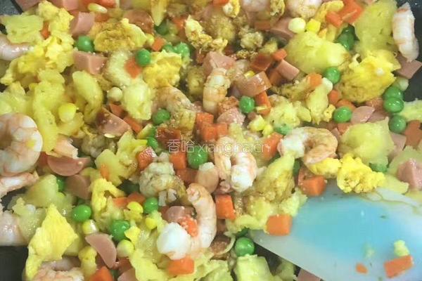 菠萝炒饭的做法图解6