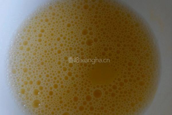 火腿肠鸡蛋饼的做法图解1