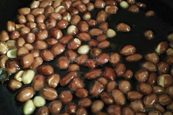 油炸花生米的做法图解5