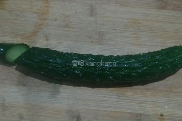 黄瓜鱼的做法图解2