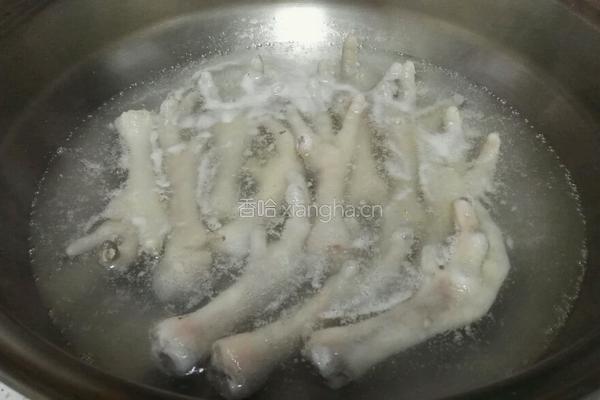 红烧凤爪的做法图解2