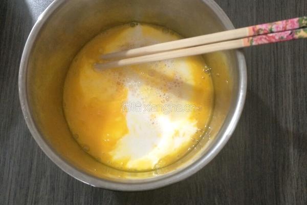 玉米蛋糕的做法图解2