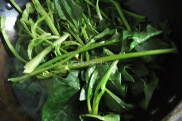 蚝油菠菜凉拌的做法图解2