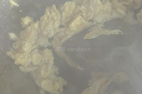 蛋抄黑米饭的做法图解2