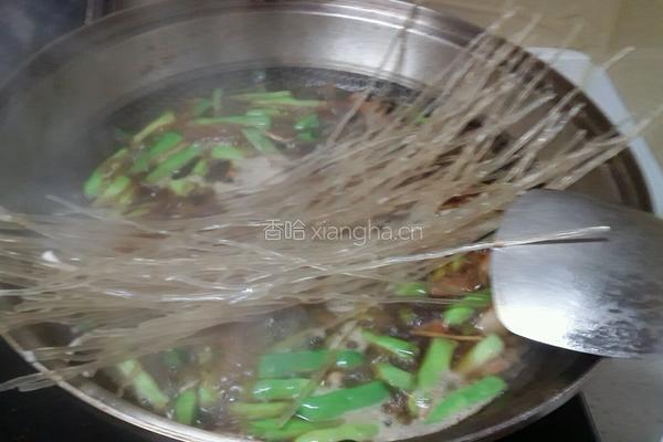 豆角粘卷子一锅出的做法图解6