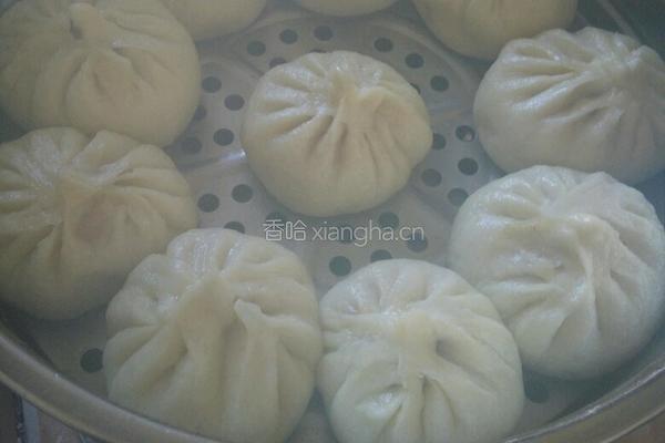 猪肉胡罗卜大头菜包子的做法图解5
