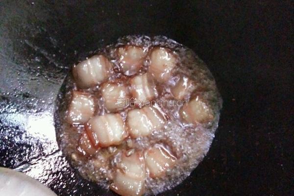 芥兰炒腊肉的做法图解2