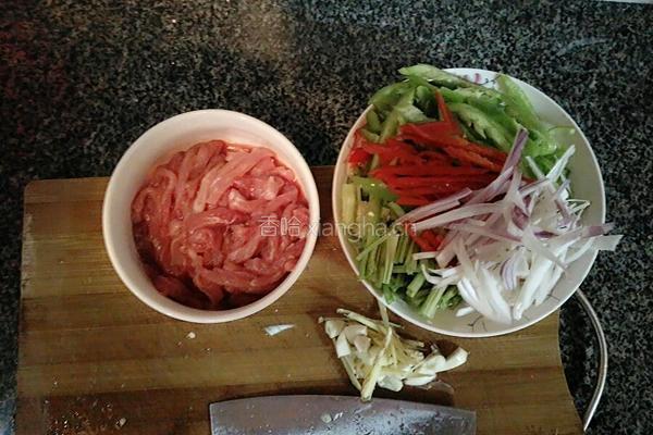 三色肉丝的做法图解1