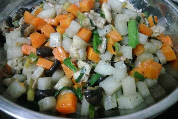 沙葛胡萝卜炒肉粒的做法图解8