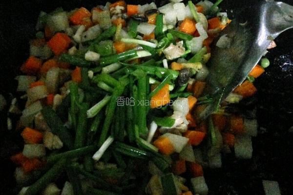沙葛胡萝卜炒肉粒的做法图解7