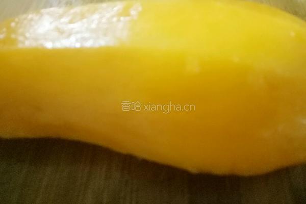 酸奶芒果大果粒的做法图解3