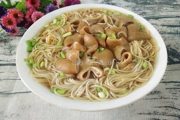 肥肠面的做法图解2