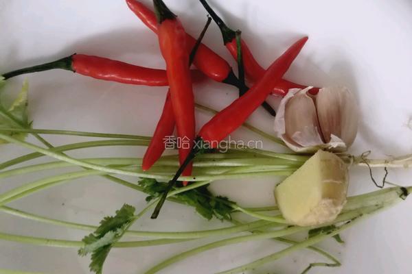爽脆木耳的做法图解2