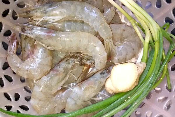 干锅海基围虾的做法图解1