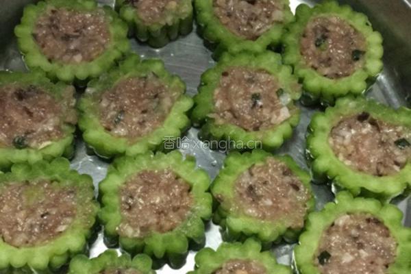 苦瓜酿肉的做法图解3