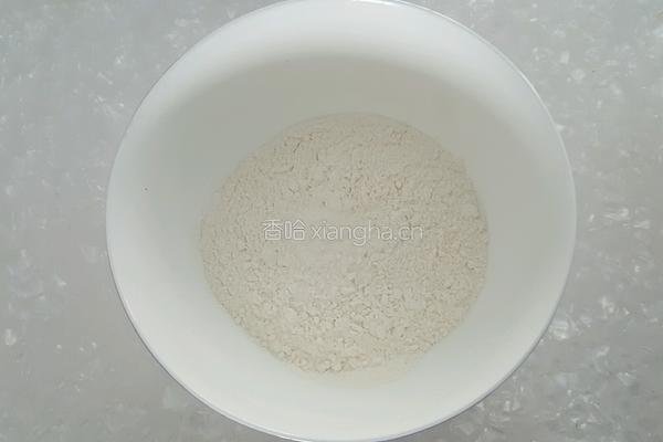 菠菜鸡蛋馅饺子的做法图解1