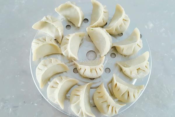 菠菜鸡蛋馅饺子的做法图解16