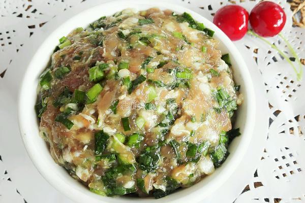 猪肉韭菜馅的做法图解8