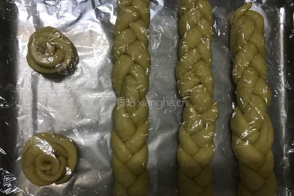 辫子面包的做法图解7