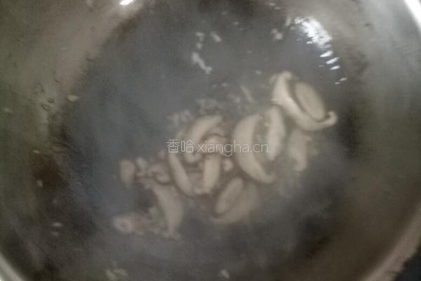 洋葱炒香菇的做法图解4