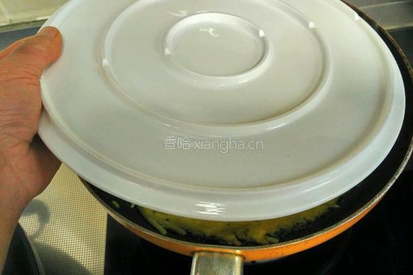土豆丝鸡蛋饼的做法图解11