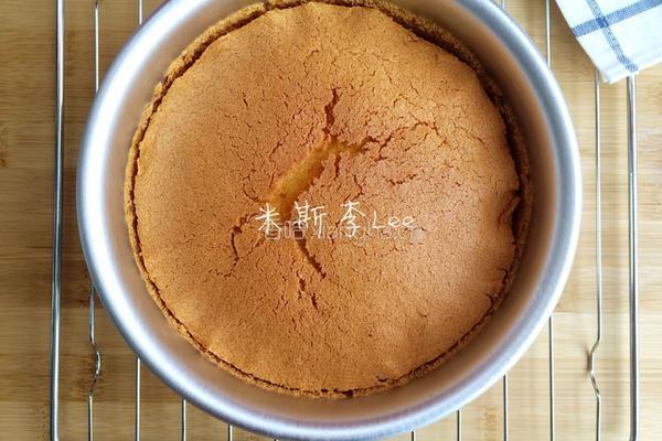 六寸戚风蛋糕（附脱模技巧）的做法图解20