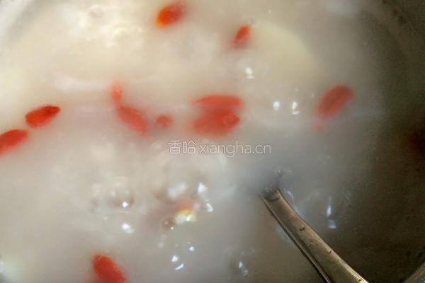 山药薏仁芡实粥的做法图解7