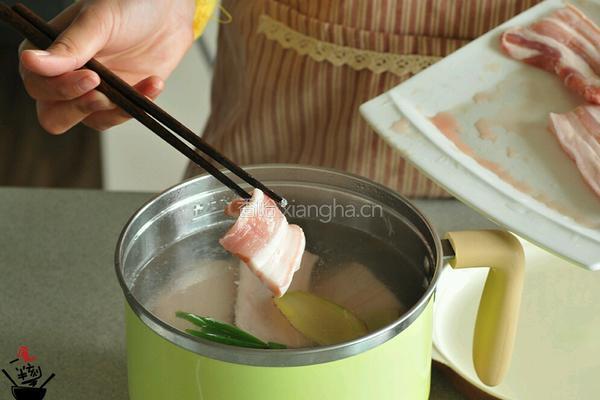 一食半刻‖蒜泥白肉的做法图解3