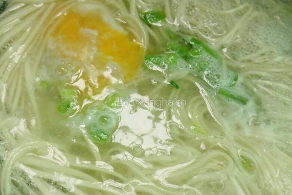 菠菜鸡蛋面的做法图解5