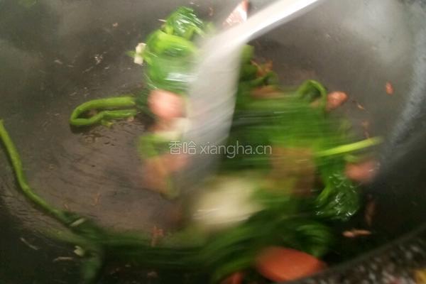 菠菜火腿肠的做法图解7