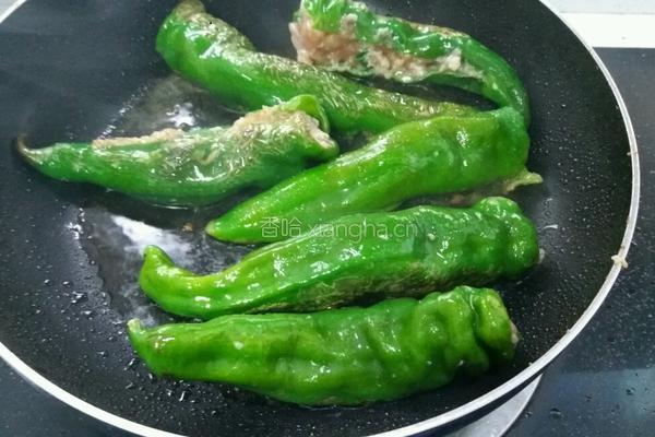 家常猪肉酿辣椒的做法图解6