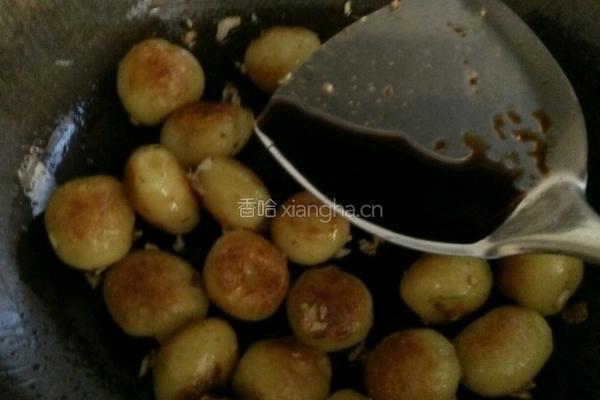 香辣孜然小土豆的做法图解6
