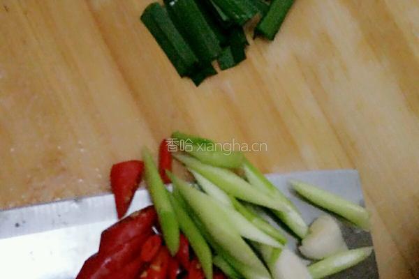 肉丝萝卜干的做法图解2
