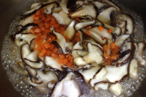 香菇扒菜胆的做法图解6