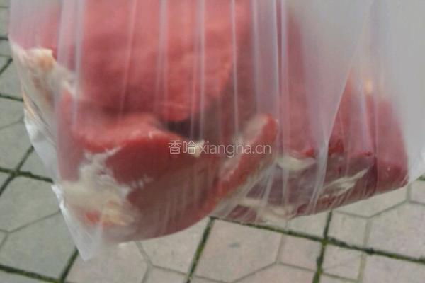 香辣牛肉干的做法图解1