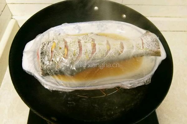 清蒸大头鲢鱼断的做法图解5