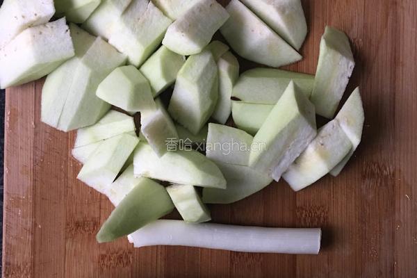 青菜版红烧茄子的做法图解1