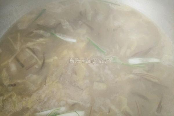 酸海带白菜汤的做法图解6