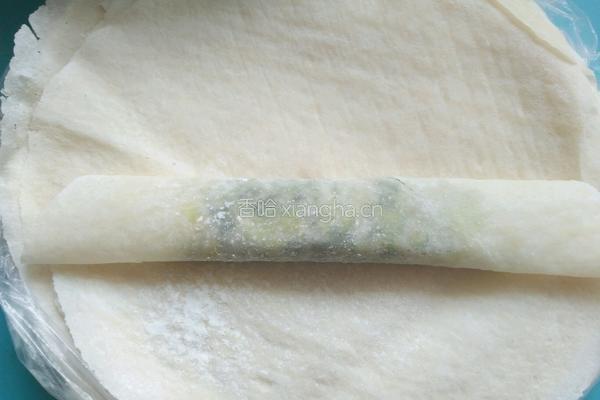 双虾春卷的做法图解6