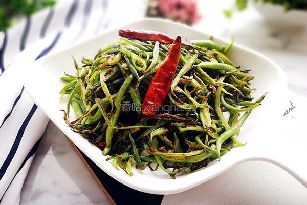 「Cathy边吃边营养」干炒豆角丝少油版的做法图解8