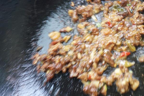 肉末炒莴笋的做法图解5