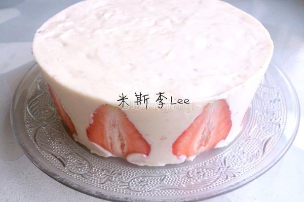 草莓慕斯蛋糕的做法图解23