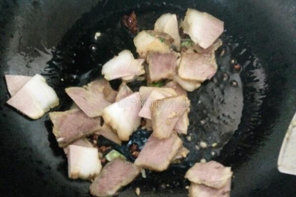 鸡腿菇炒肉片的做法图解5