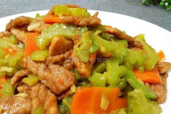 苦瓜炒肉的做法图解16