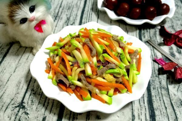 小瓜胡萝卜炒肉丝的做法图解10