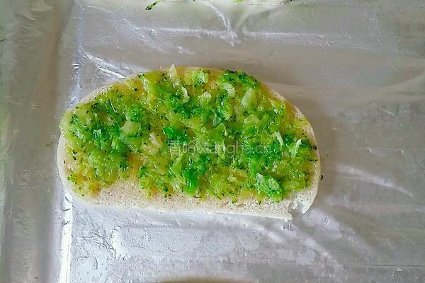 蒜蓉馍片的做法图解7