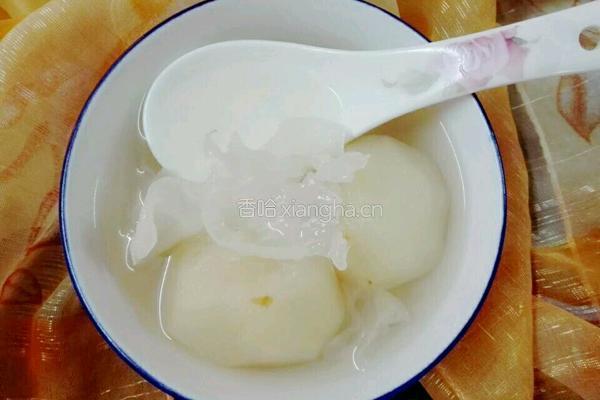香梨银耳冰糖汁的做法图解10