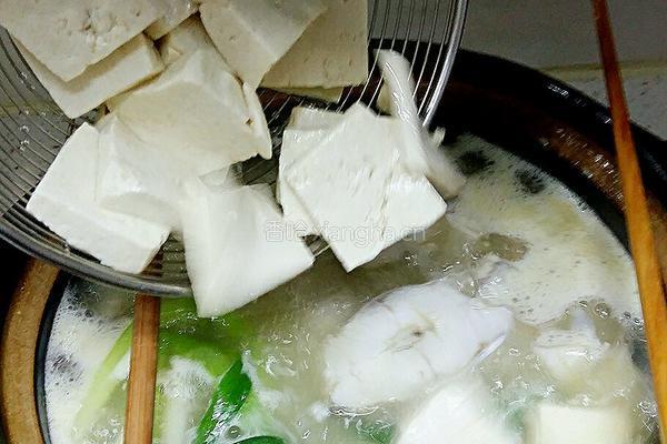 鳕鱼豆腐汤的做法图解10