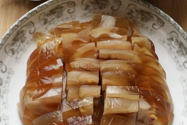 凉拌肉皮冻的做法图解3